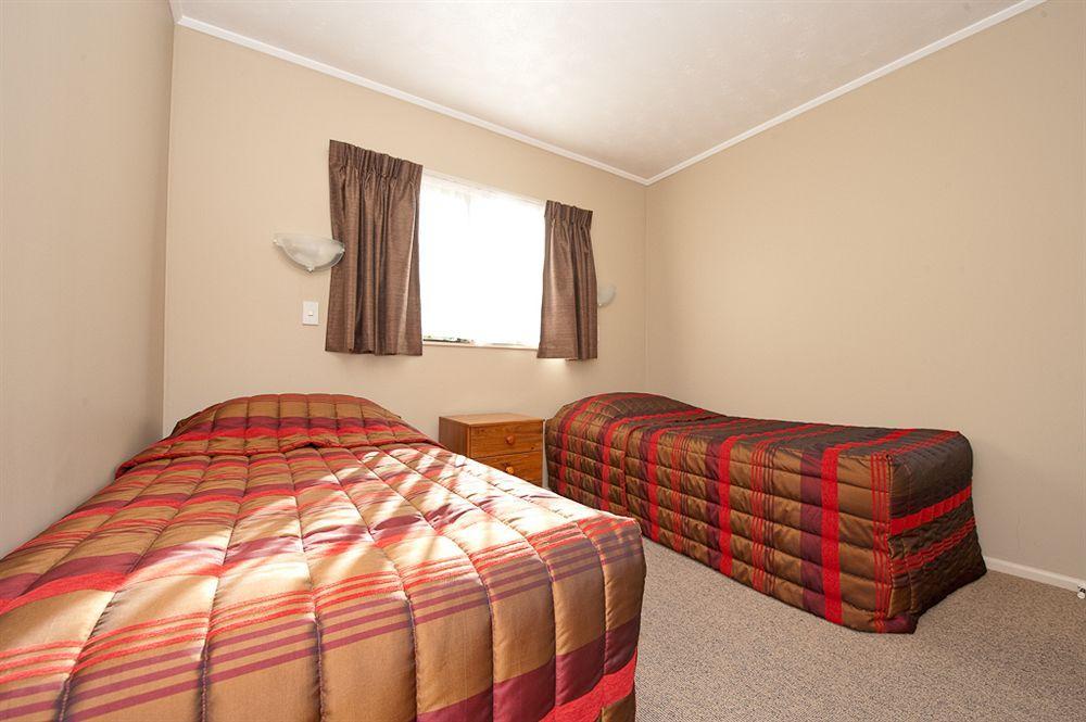 Avenue Motel Palmerston North Exterior foto
