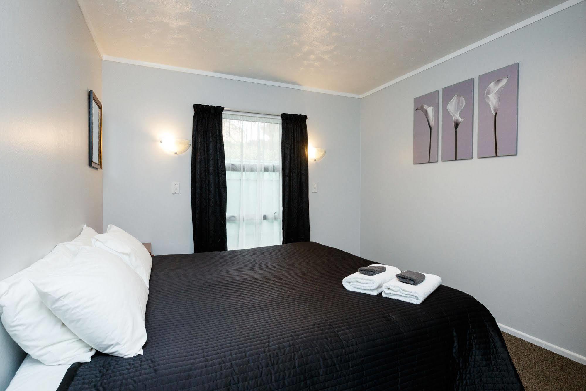 Avenue Motel Palmerston North Exterior foto